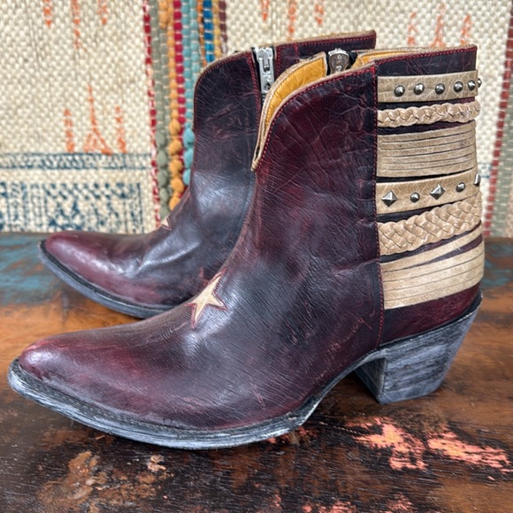 Old Gringo Shoes - Old Gringo “Hippiton Star Boots”. New with tags.